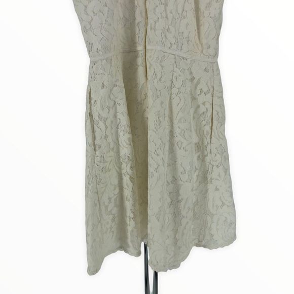 Draper James Payton Lace High Neck Cocktail Fit and Flare Dress in Willow size 2 - Picture 8 of 12